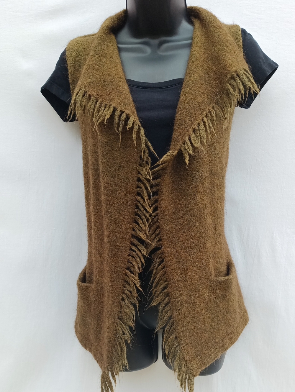 Wilfred Olive Brown Fringed Open-Front Knit Vest